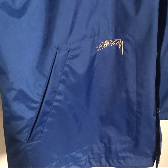 BRANDED STÜSSY CLOTHING PIECE - Picture 5 of 6